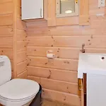 Amero Purnu 2 度假居 Kolinkylä